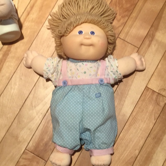 Cabbage Patch Kids - Picture 5 of 6